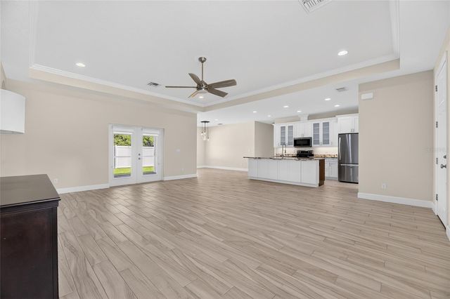 1008 W RIVER DRIVE, Temple Terrace, FL 33617