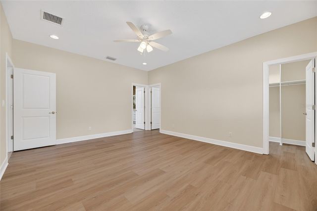 1008 W RIVER DRIVE, Temple Terrace, FL 33617