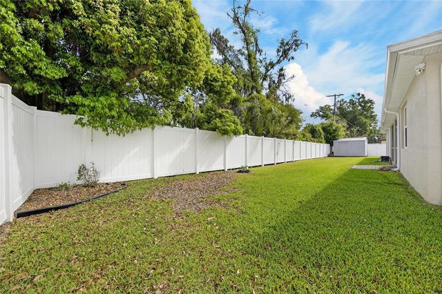 1008 W RIVER DRIVE, Temple Terrace, FL 33617