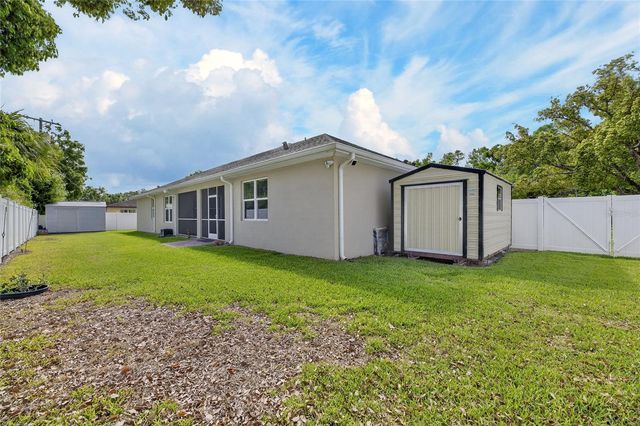 1008 W RIVER DRIVE, Temple Terrace, FL 33617