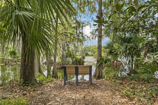 1008 W RIVER DRIVE, Temple Terrace, FL 33617