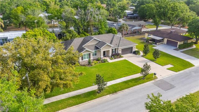 1008 W RIVER DRIVE, Temple Terrace, FL 33617