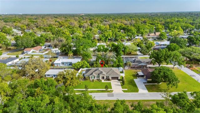 1008 W RIVER DRIVE, Temple Terrace, FL 33617