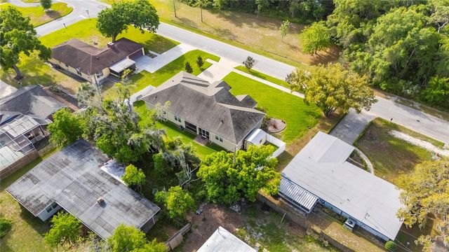 1008 W RIVER DRIVE, Temple Terrace, FL 33617