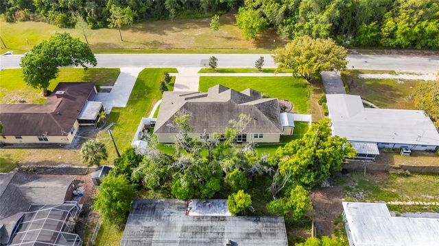 1008 W RIVER DRIVE, Temple Terrace, FL 33617
