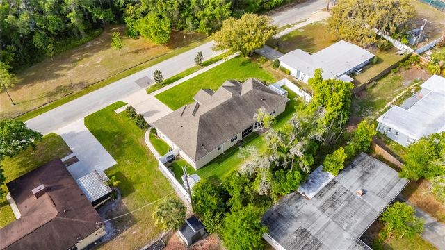 1008 W RIVER DRIVE, Temple Terrace, FL 33617