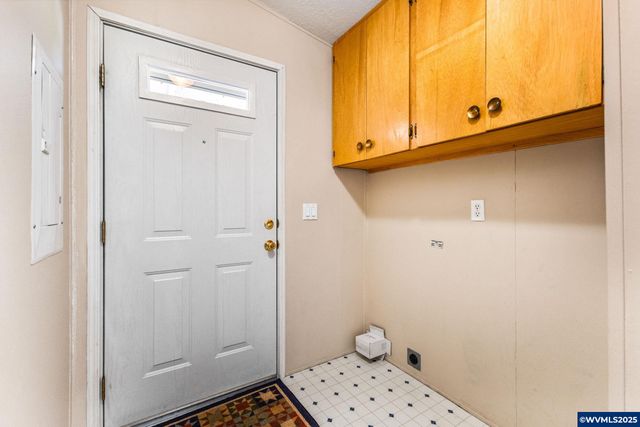 5155 Nordic Ct N, Keizer, OR 97303