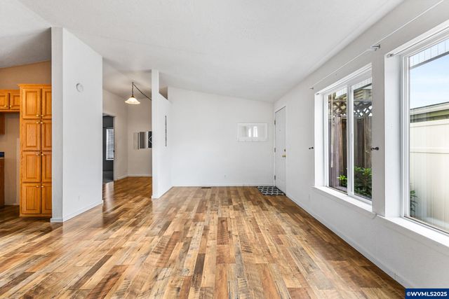 5155 Nordic Ct N, Keizer, OR 97303