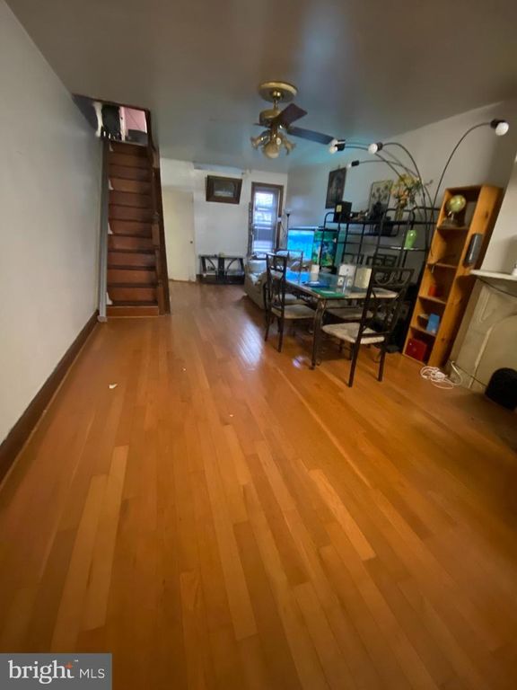 2007 E CUMBERLAND ST, Philadelphia, PA 19125