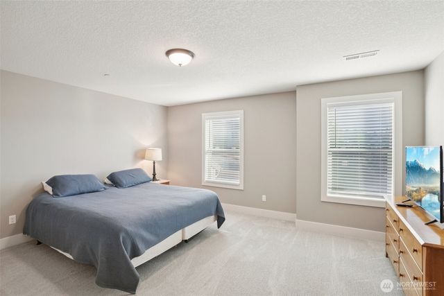 2045 34th Street, Washougal, WA 98671