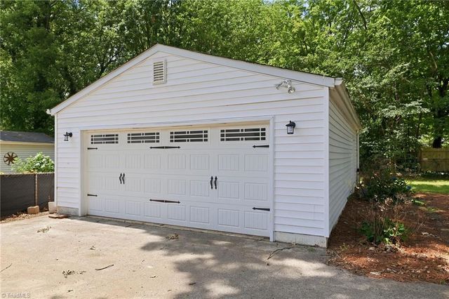 938 Madison Avenue, Winston-salem, NC 27103