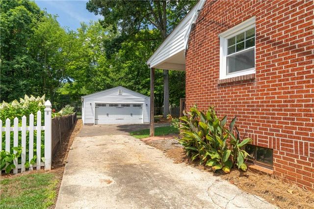 938 Madison Avenue, Winston-salem, NC 27103