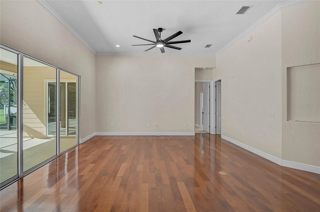 Image 26 of property listing at 14518 17TH AVENUE E, Bradenton, FL 34212