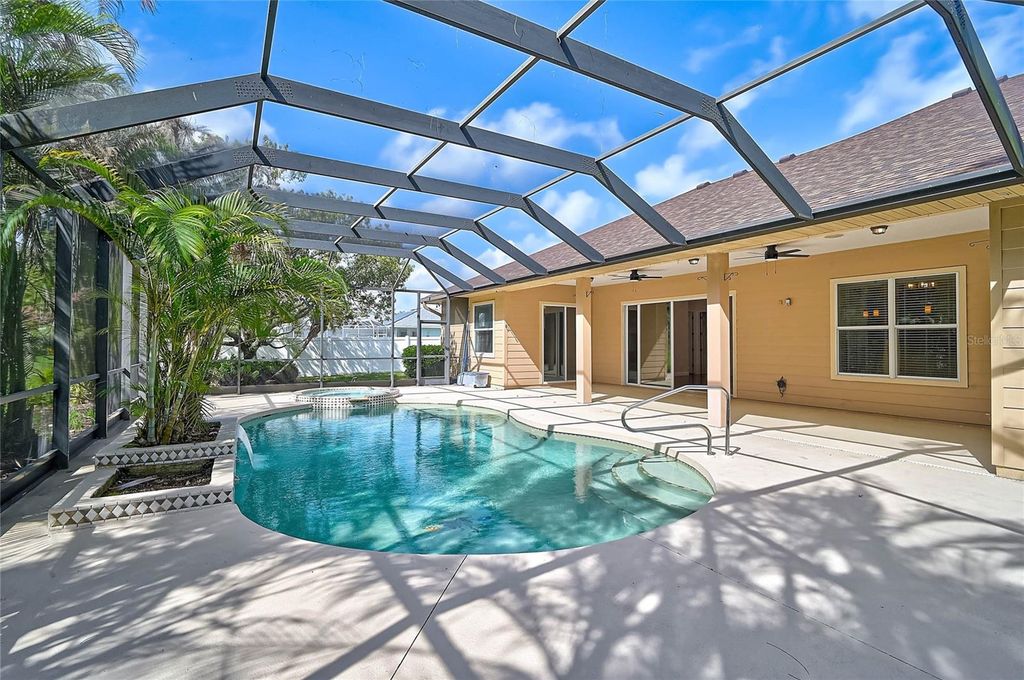Image 33 of property listing at 14518 17TH AVENUE E, Bradenton, FL 34212