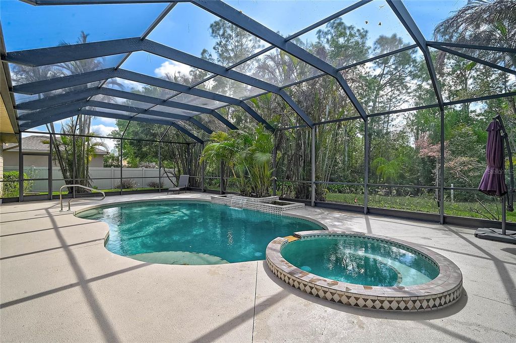 Image 34 of property listing at 14518 17TH AVENUE E, Bradenton, FL 34212