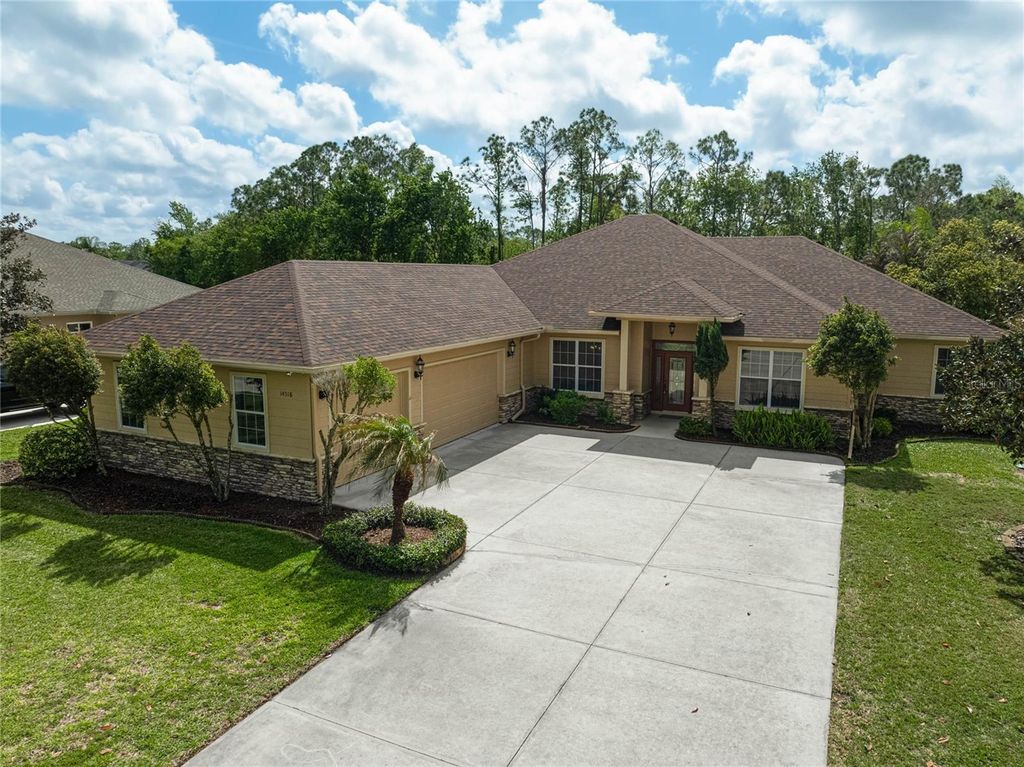 Image 43 of property listing at 14518 17TH AVENUE E, Bradenton, FL 34212