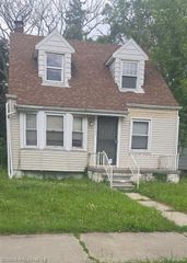9569 Auburn Street, Detroit, MI 48228