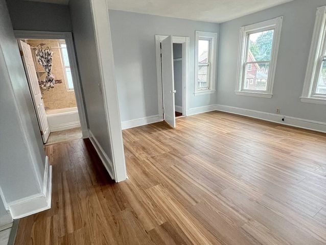 285 E Squantum St 2, Quincy, MA 02171
