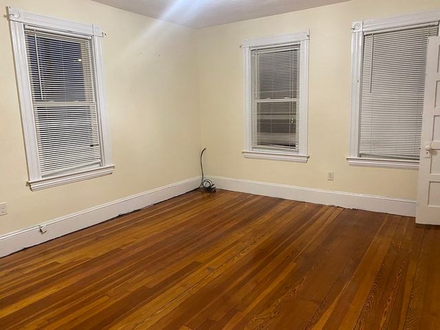 285 E Squantum St 2, Quincy, MA 02171