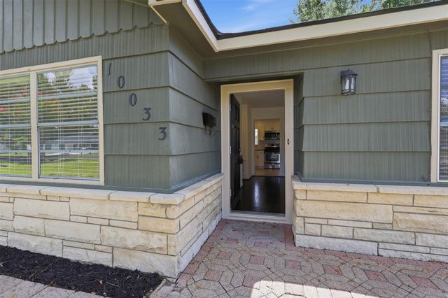 10033 Whiteside Lane, Houston, TX 77080