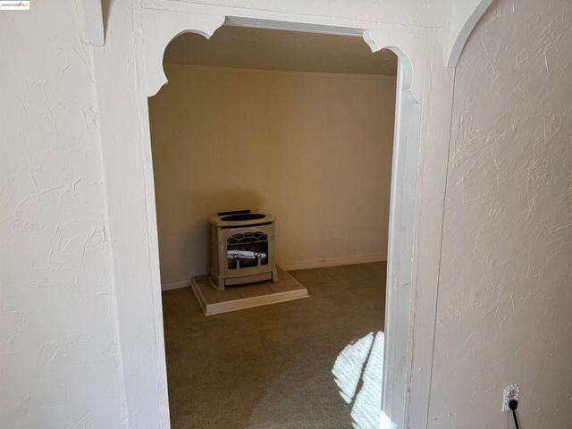 17096 S Mono Vista Road, Soulsbyville, CA 95372