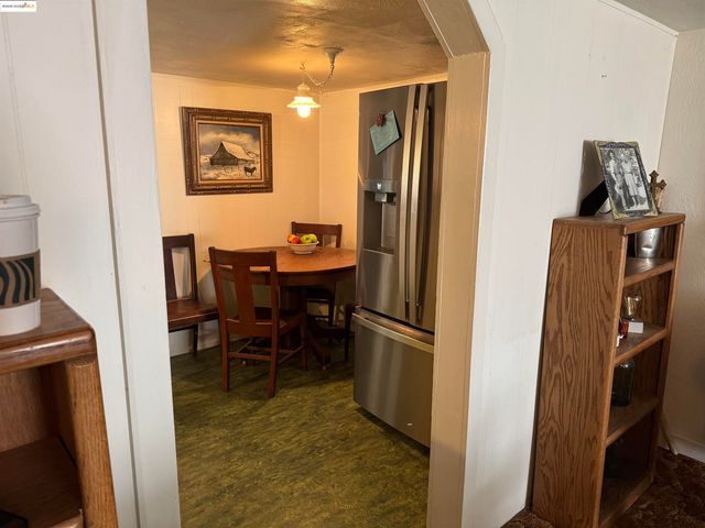 17096 S Mono Vista Road, Soulsbyville, CA 95372