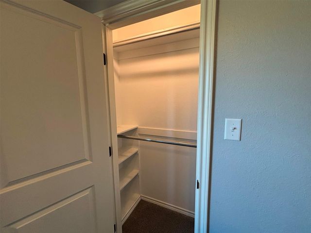 196 Twisted Oaks Drive, Rusk, TX 75785