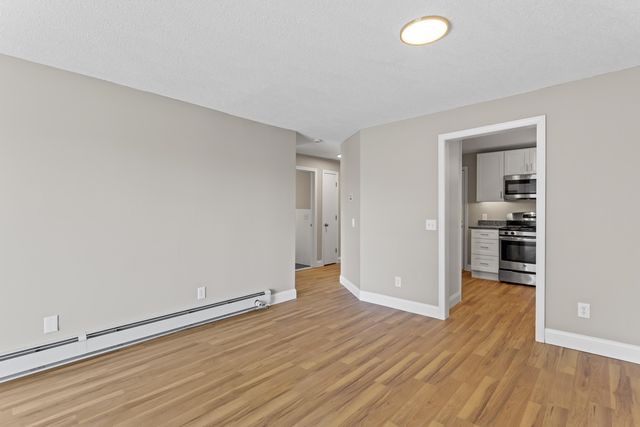 379 Huse Rd Unit 34, Manchester, NH 03103