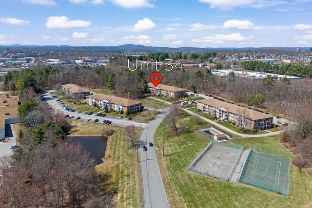 379 Huse Rd Unit 34, Manchester, NH 03103