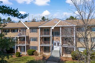 379 Huse Rd Unit 34, Manchester, NH 03103