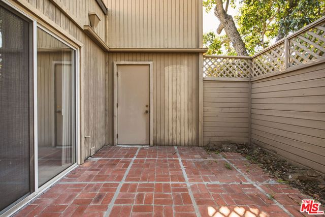 285 Rosemont Avenue, Pasadena, CA 91103