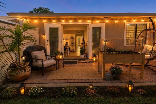 163 BREEZEWAY COURT, New Smyrna Beach, FL 32169