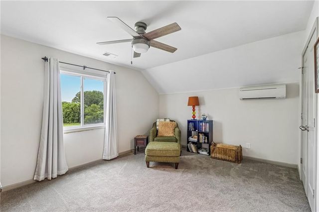 20077 199th Street, Tonganoxie, KS 66086