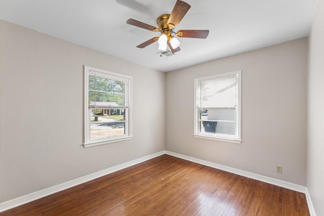 627 S Barlow, Wichita, KS 67207