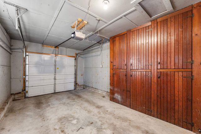 627 S Barlow, Wichita, KS 67207