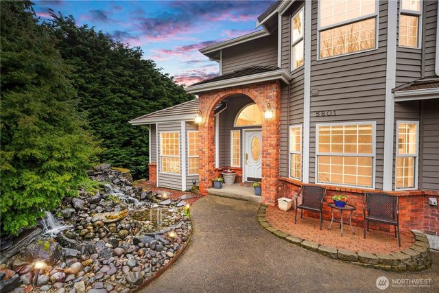 5801 51st Avenue Ct E, Tacoma, WA 98443