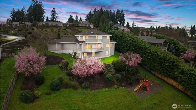 5801 51st Avenue Ct E, Tacoma, WA 98443