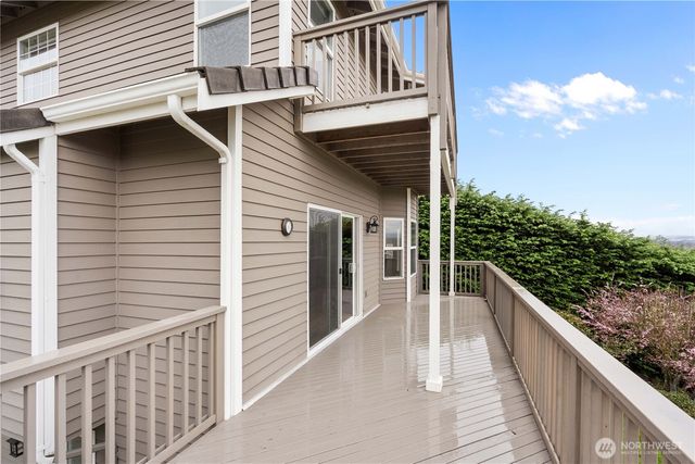 5801 51st Avenue Ct E, Tacoma, WA 98443