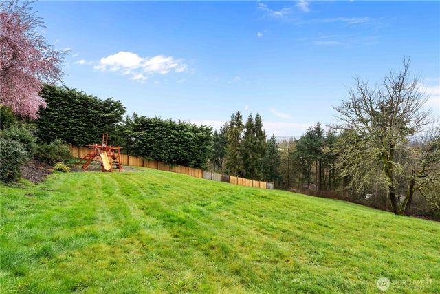 5801 51st Avenue Ct E, Tacoma, WA 98443