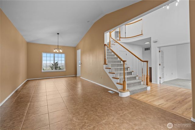 5801 51st Avenue Ct E, Tacoma, WA 98443