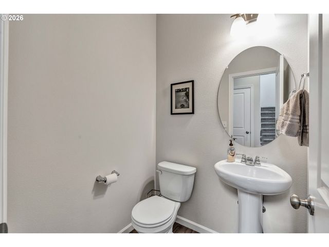 2137 Se 15TH Aly, Gresham, OR 97080