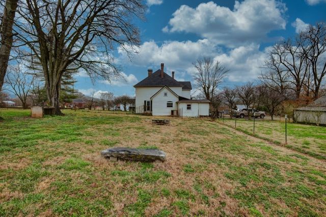 308 South High Street, Petersburg, TN 37144