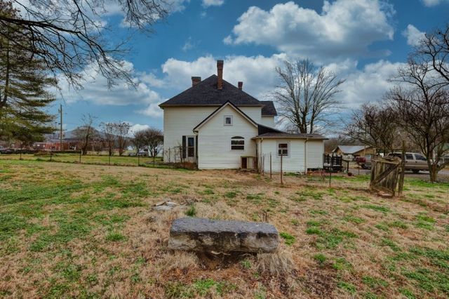 308 South High Street, Petersburg, TN 37144