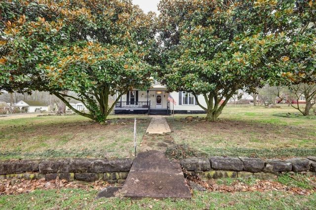 308 South High Street, Petersburg, TN 37144