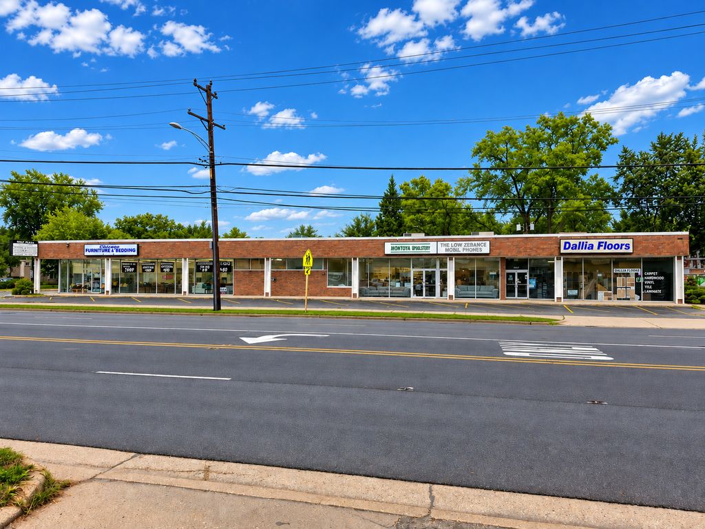 4001 Golf Road, Skokie, IL 60076 — exterior