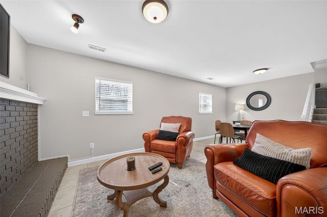 26 Vanguard Drive, St Peters, MO 63376