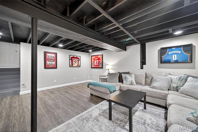 26 Vanguard Drive, St Peters, MO 63376