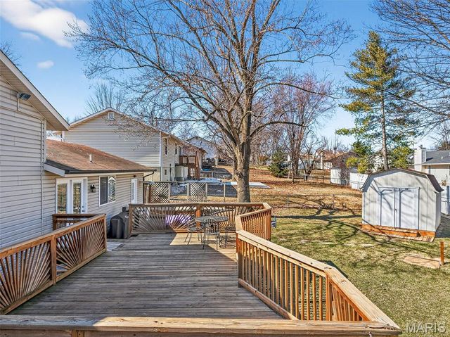 26 Vanguard Drive, St Peters, MO 63376