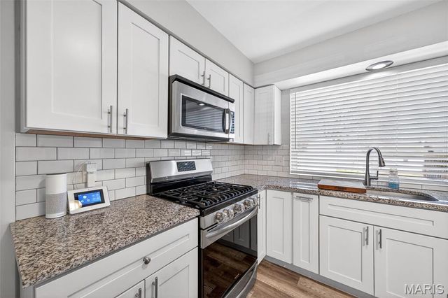 26 Vanguard Drive, St Peters, MO 63376