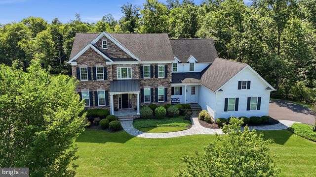 3969 HILLCREST DR, Furlong, PA 18925